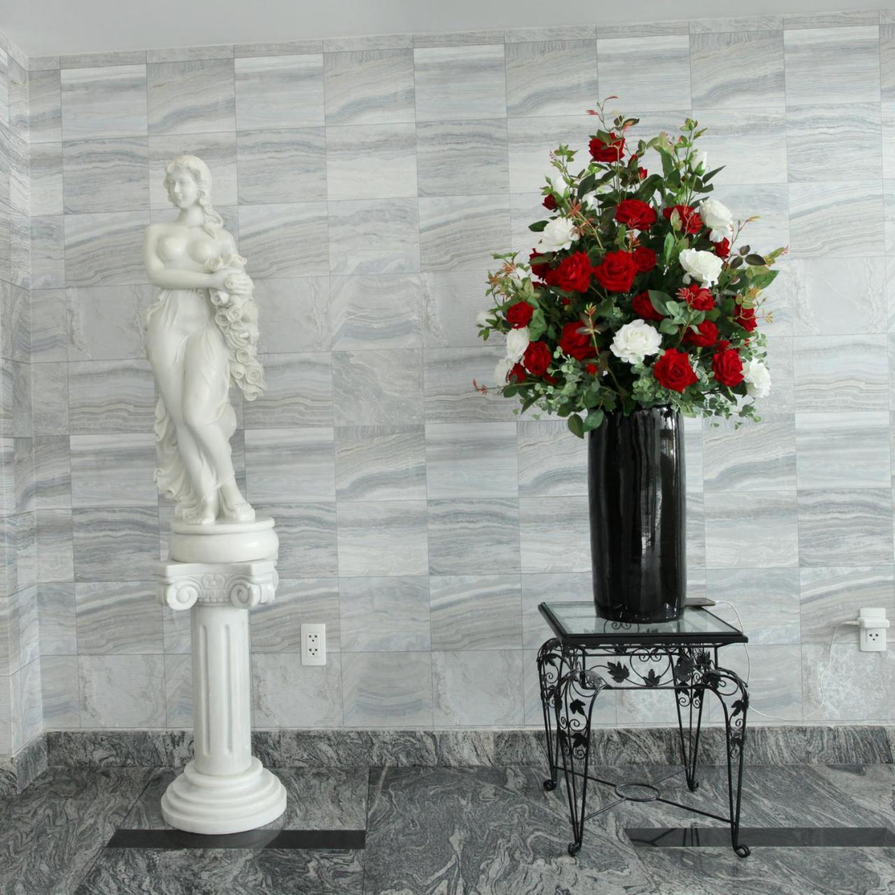 Legend Hotel Хошимін Екстер'єр фото